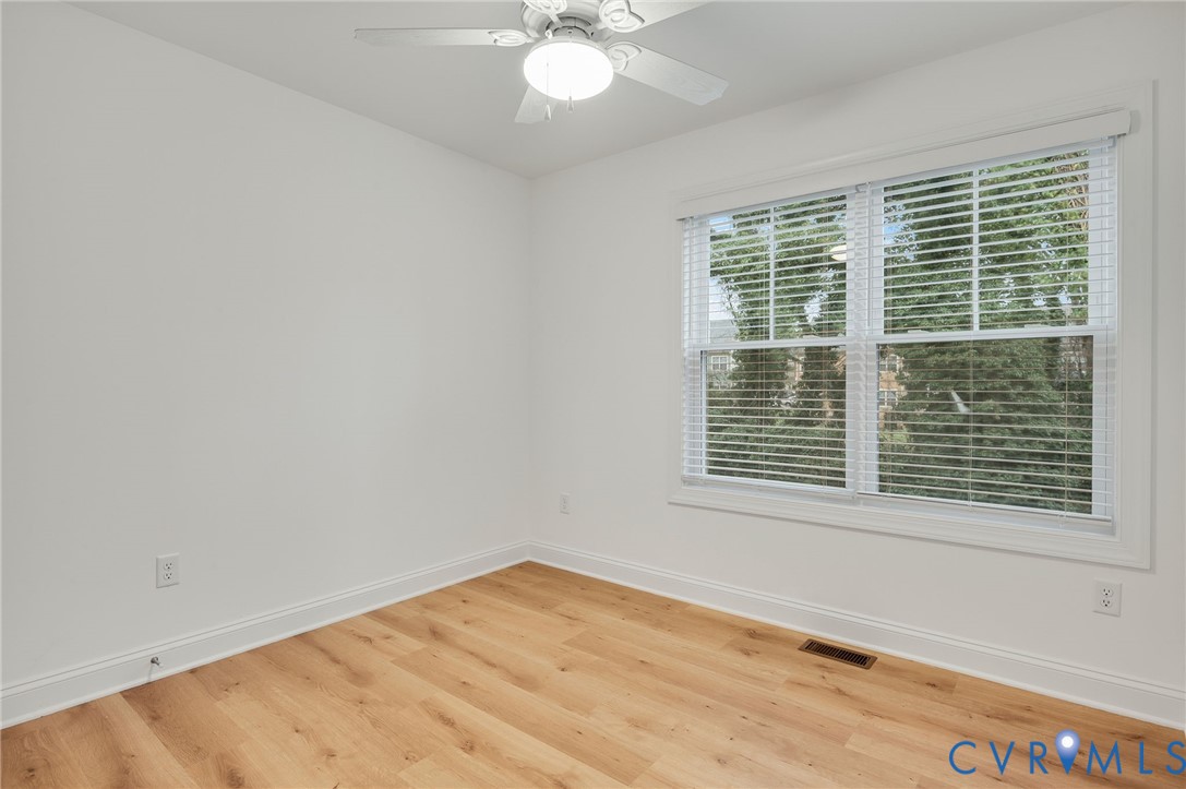 653 Ellens Haven Aly Property Photo 12
