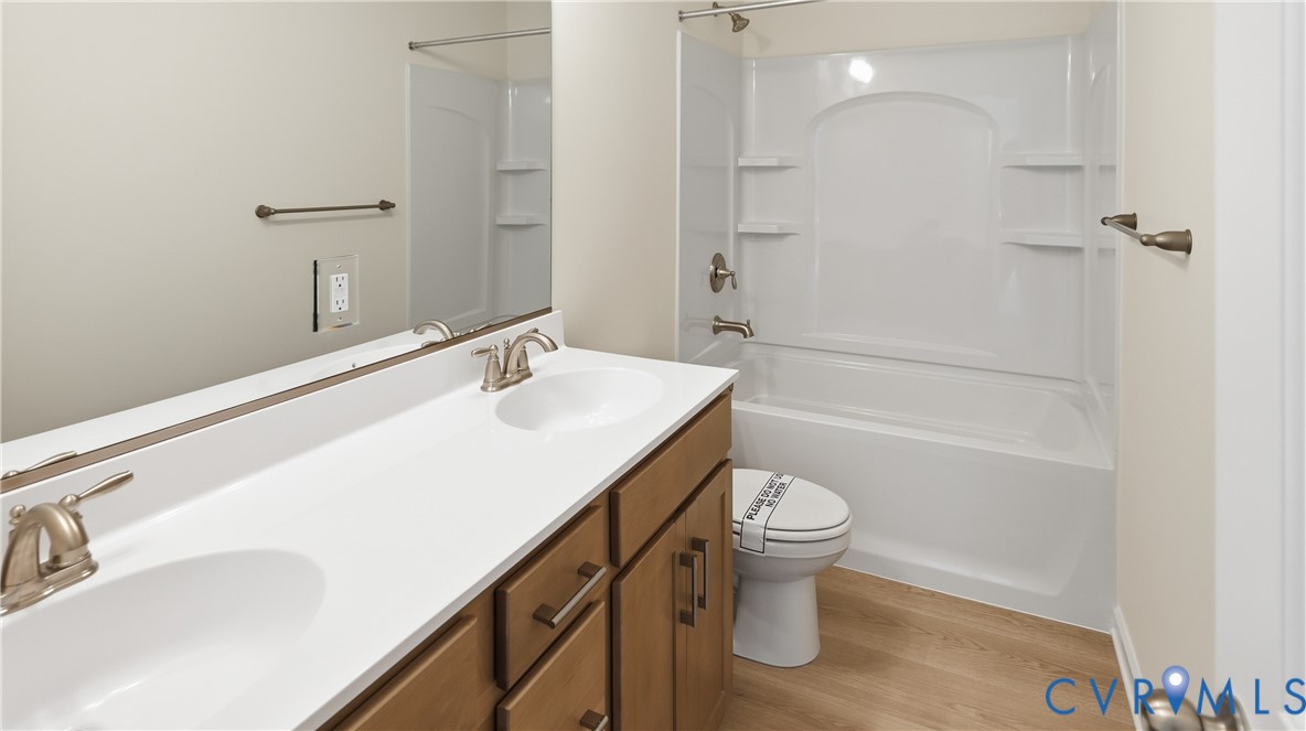 15127 Bishops Run Ct Property Photo 24