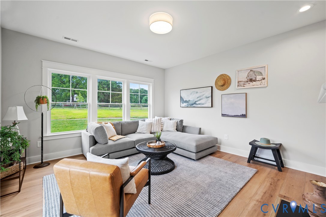 10439 Odette Estate Ln Unit#j2 Property Photo 8