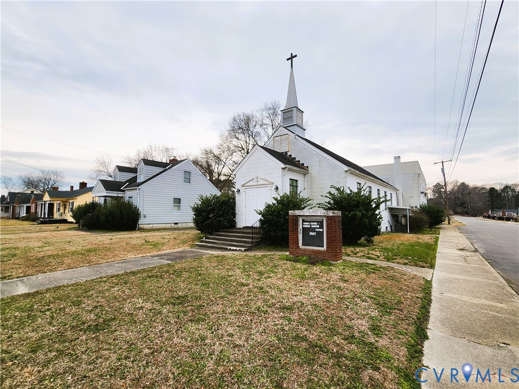 21000 Chesterfield Ave Property Photo 2