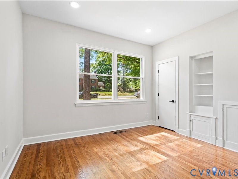 1865 Westover Ave Property Photo 24