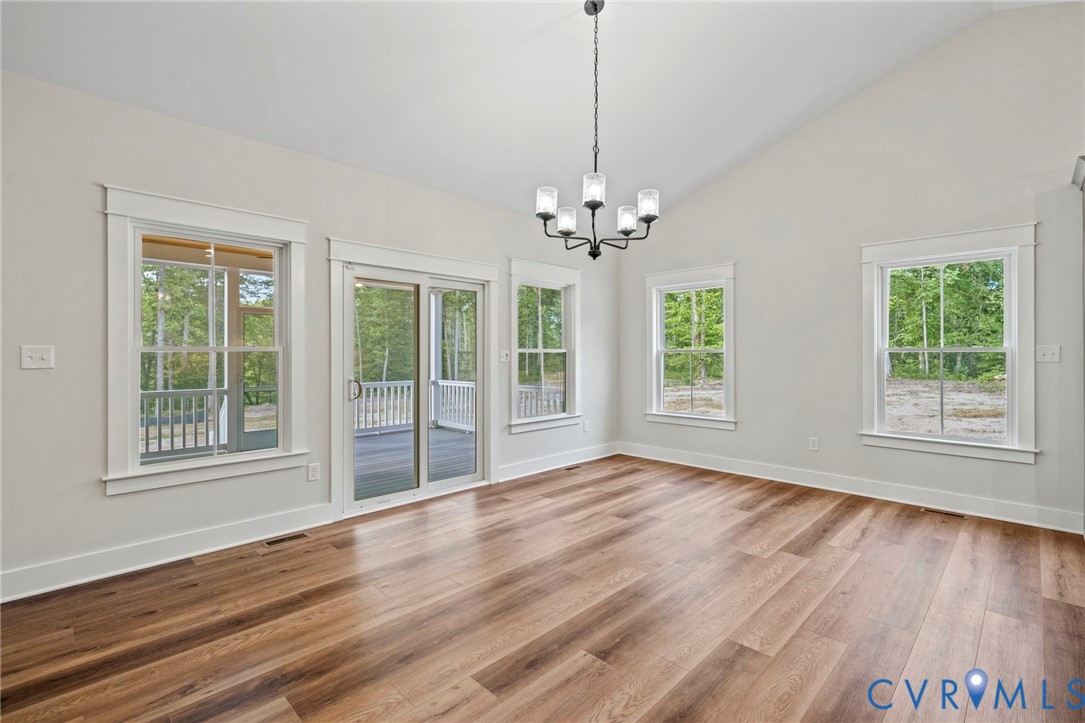 3540 Enos Way Property Photo 10