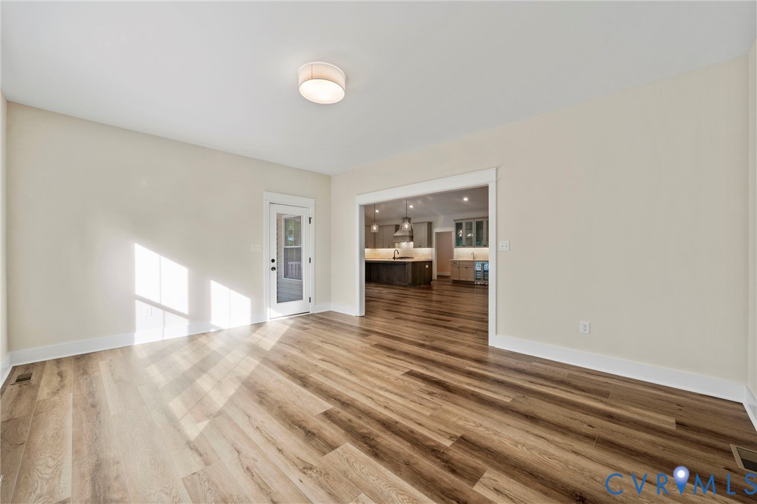 3540 Enos Way Property Photo 13