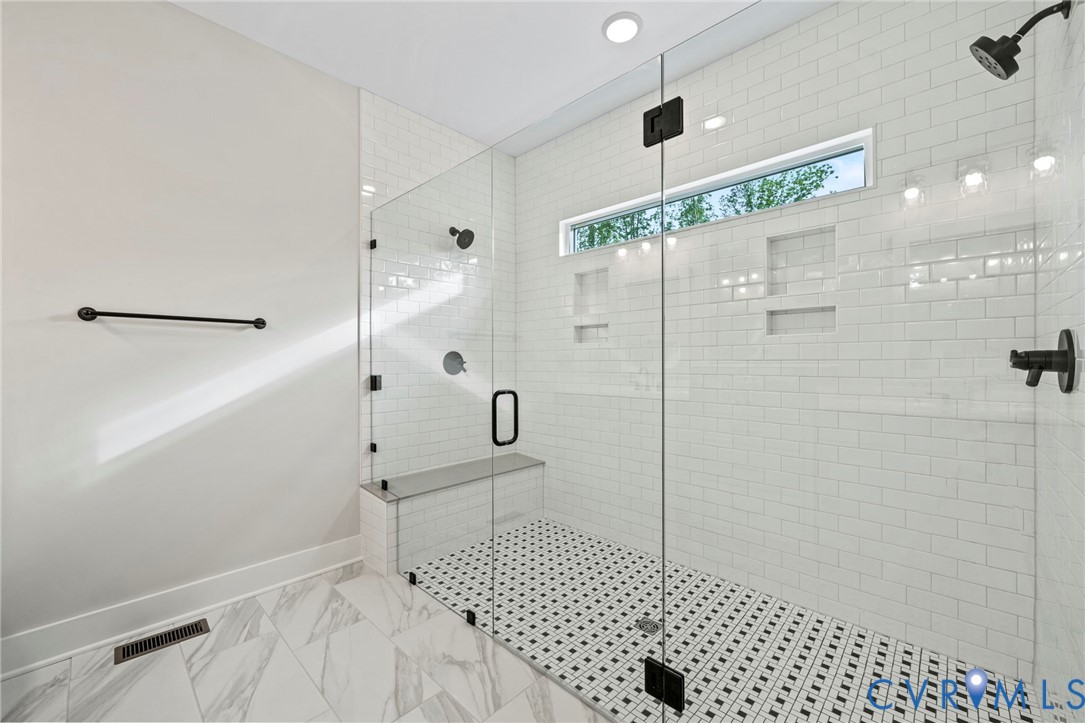 3540 Enos Way Property Photo 21