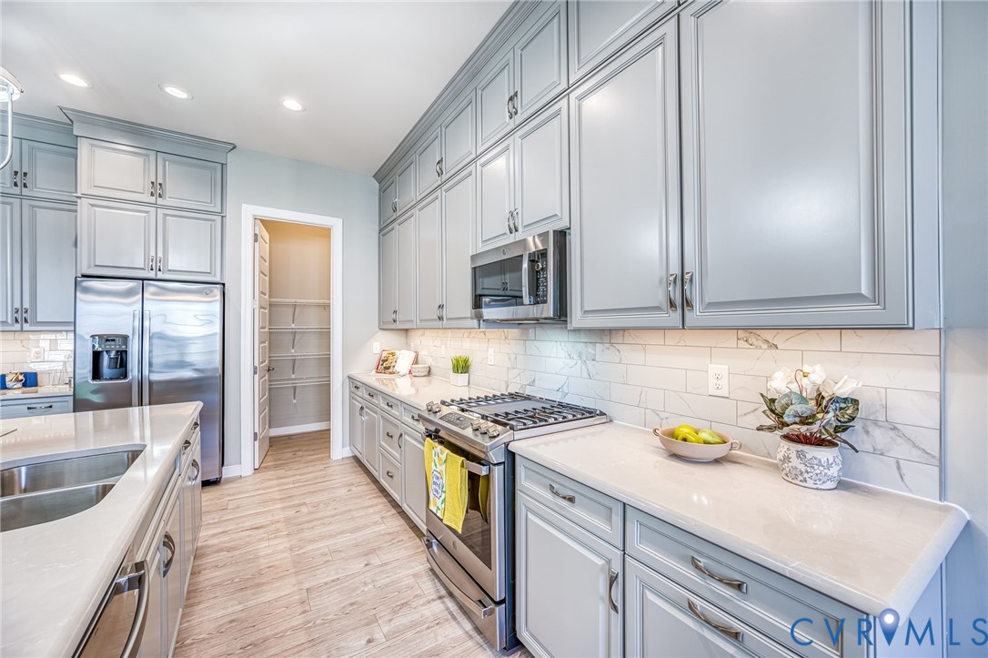 1900 Galley Pl Property Photo 15