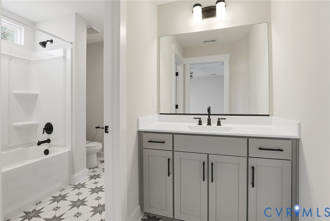 8521 Roden Dr Property Photo 22