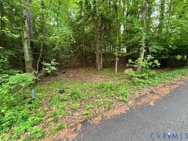 6623 Greenvale Dr Property Photo 1
