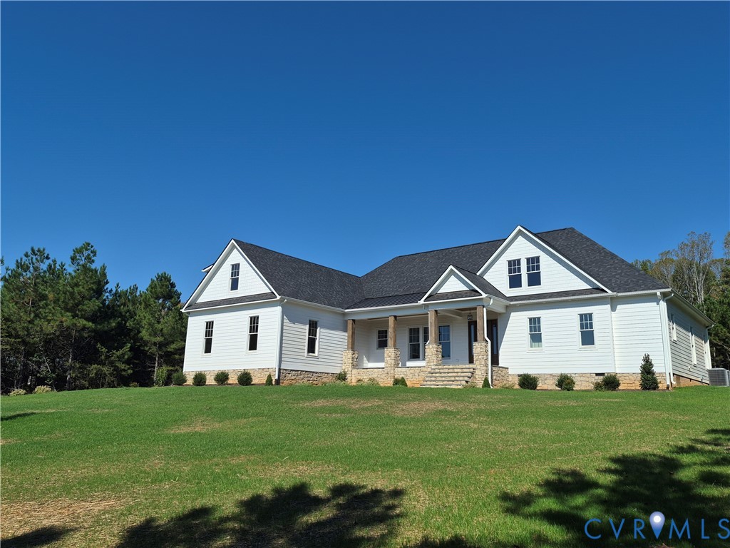1554 Smokey Ridge Rd Property Photo 1