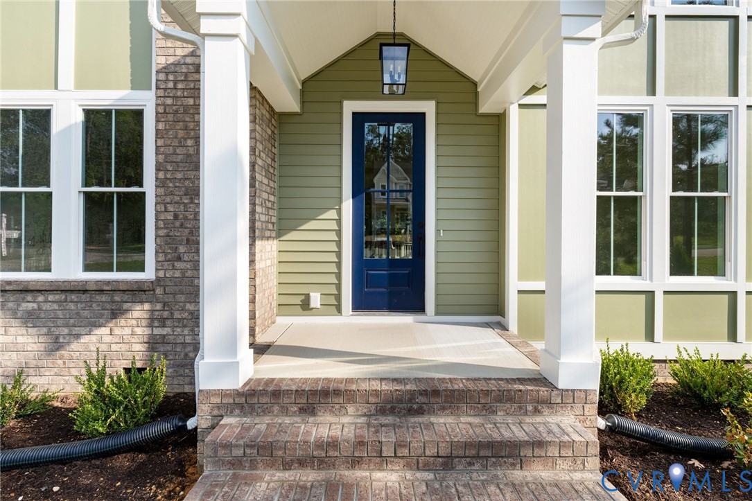 17212 Shoreland Dr Property Photo 4