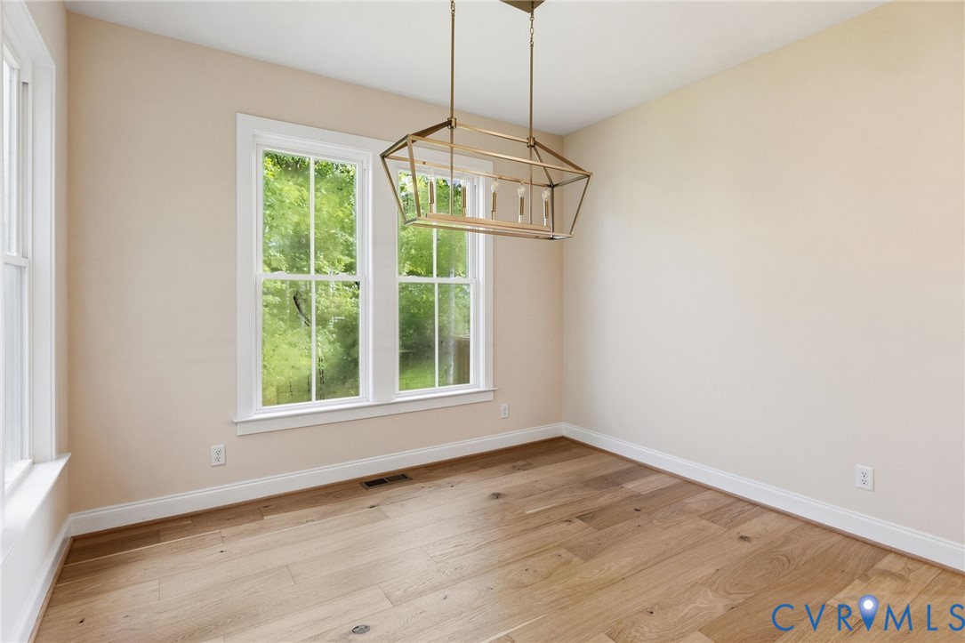 17212 Shoreland Dr Property Photo 15
