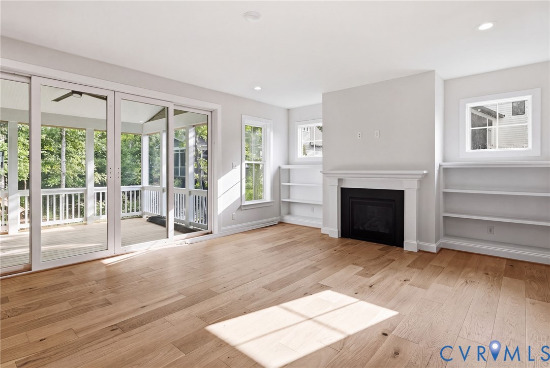 17212 Shoreland Dr Property Photo 16