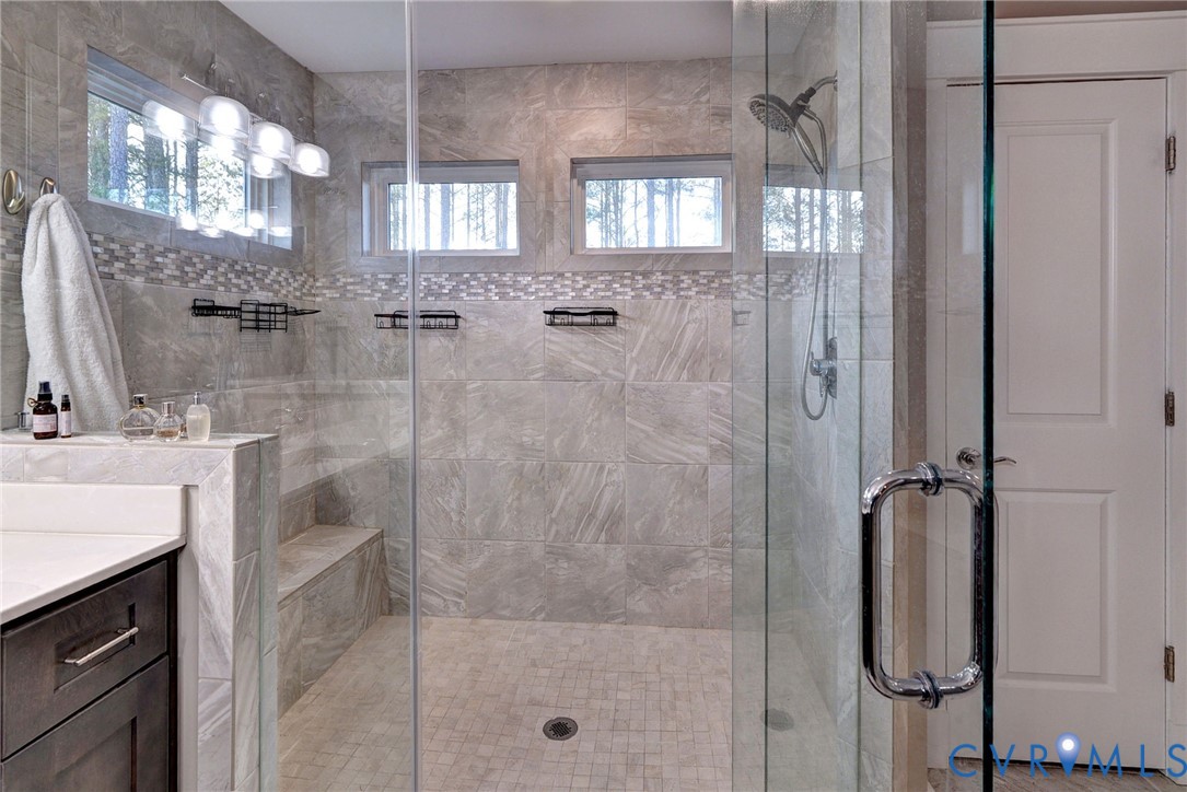 5156 Brandon Pines Dr Property Photo 27