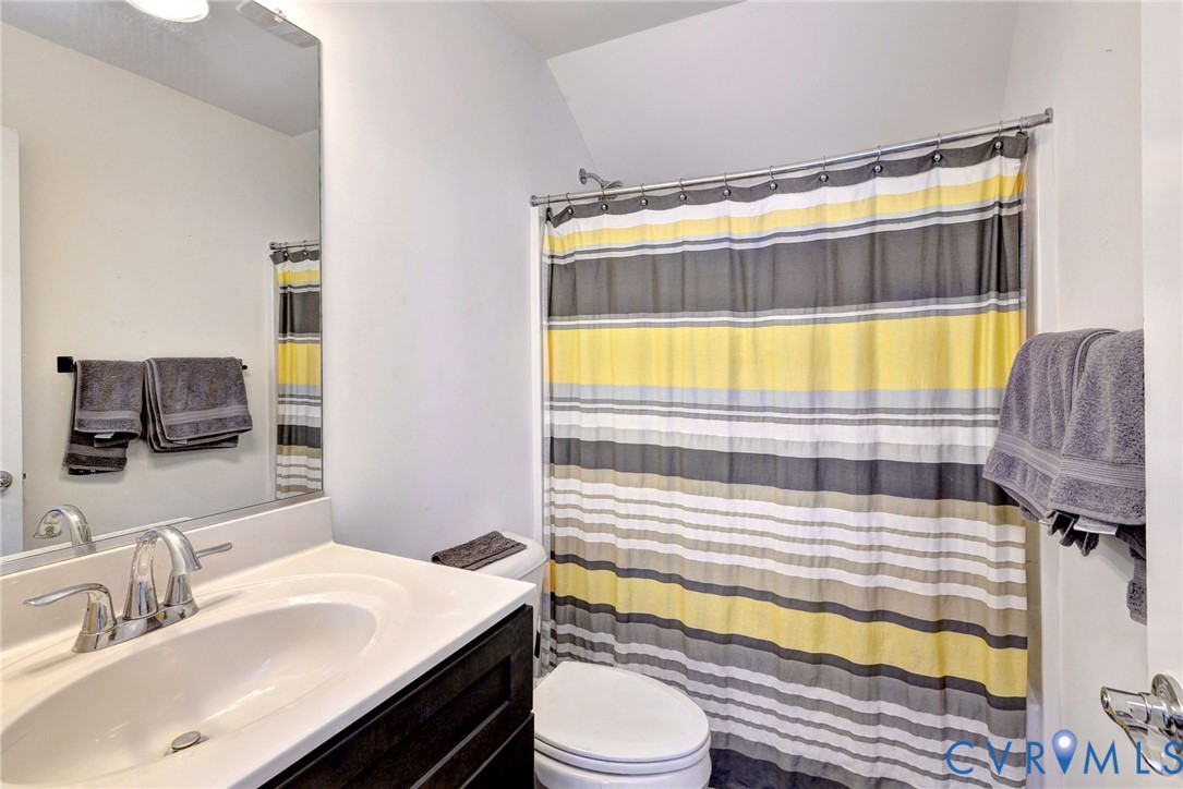 5156 Brandon Pines Dr Property Photo 36