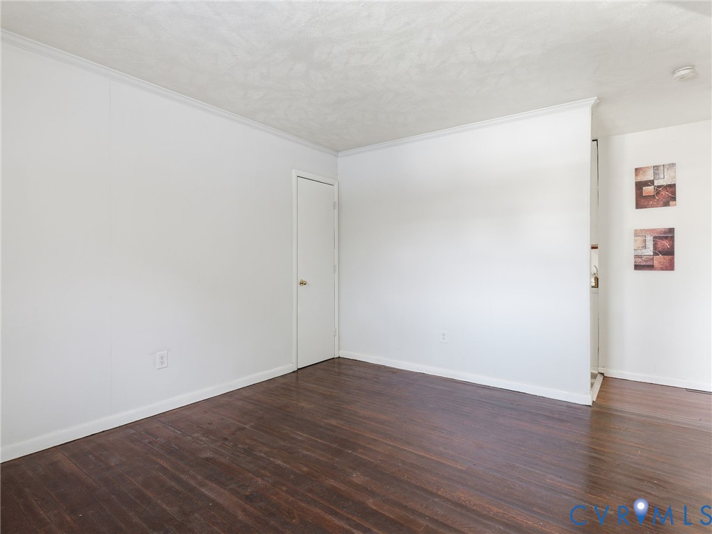2115 Phaup St Property Photo 18