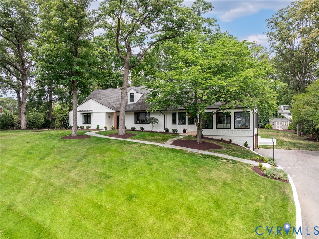 8902 Brieryle Rd Property Photo 2