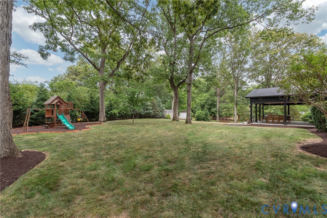 8902 Brieryle Rd Property Photo 5