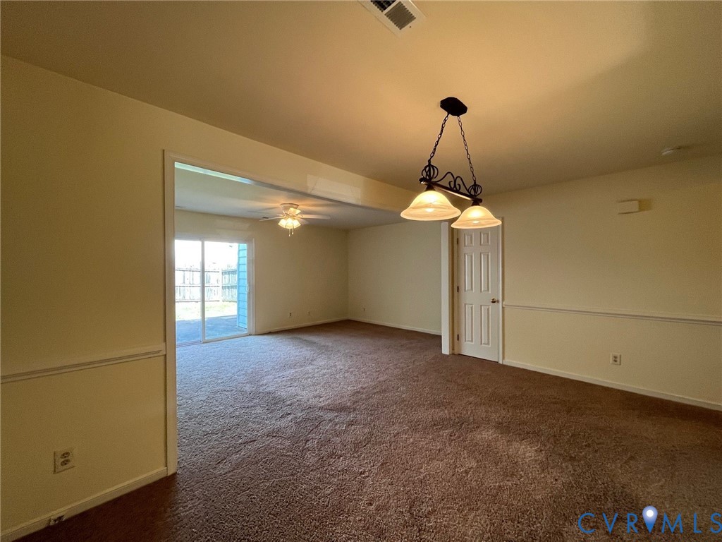 8704 Hermitage Trace Cir Property Photo 3