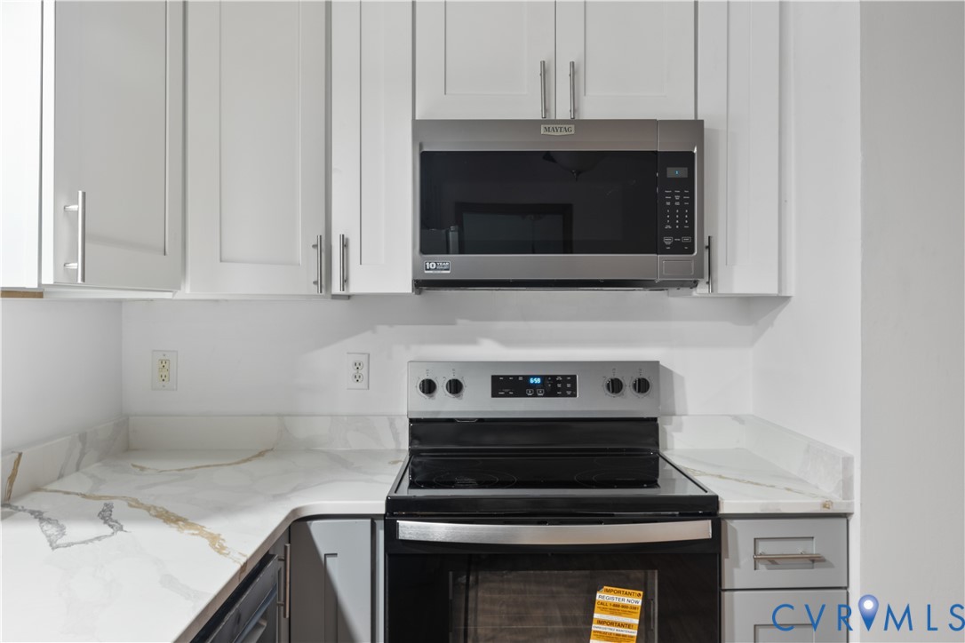 7509 Lisa Ln Property Photo 1