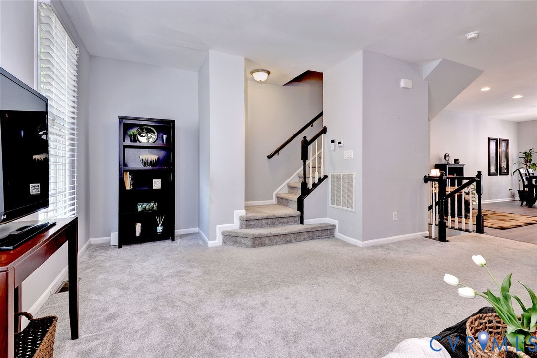 125 Parkway Ct Property Photo 21