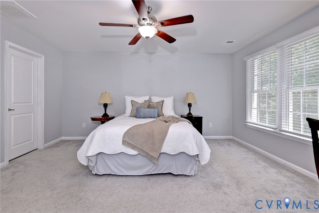 125 Parkway Ct Property Photo 24