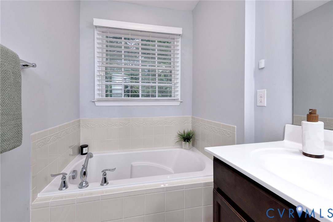125 Parkway Ct Property Photo 26