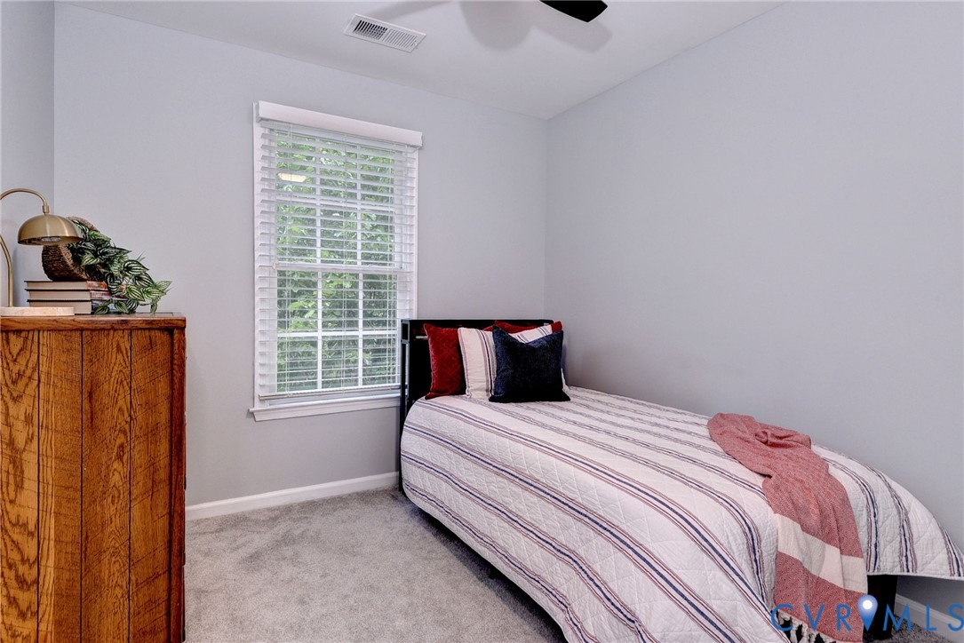 125 Parkway Ct Property Photo 28