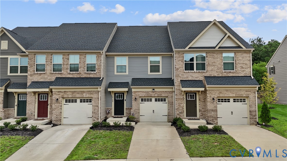 4148 White Orchid Ln