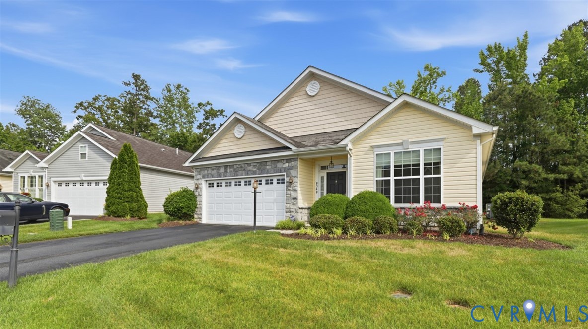 8348 E Lord Botetourt Loop