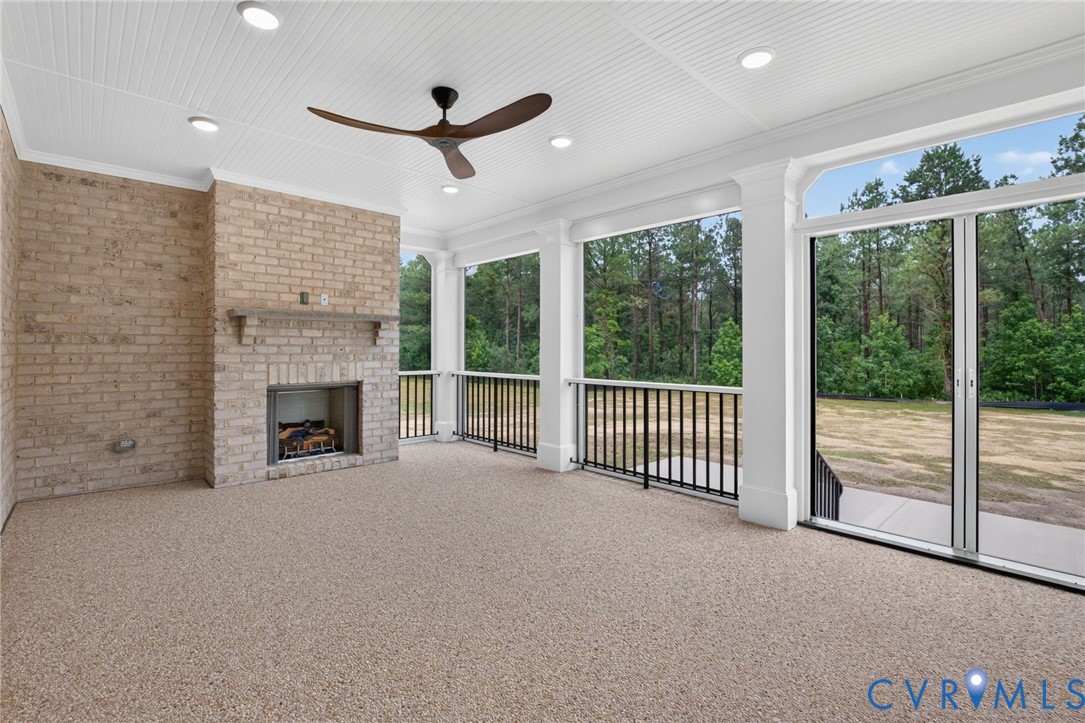 15188 Johns Trace Cir Property Photo 9