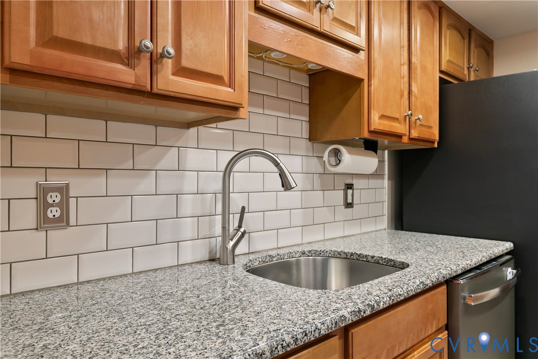 2956 Hathaway Rd Unit#u607 Property Photo 13