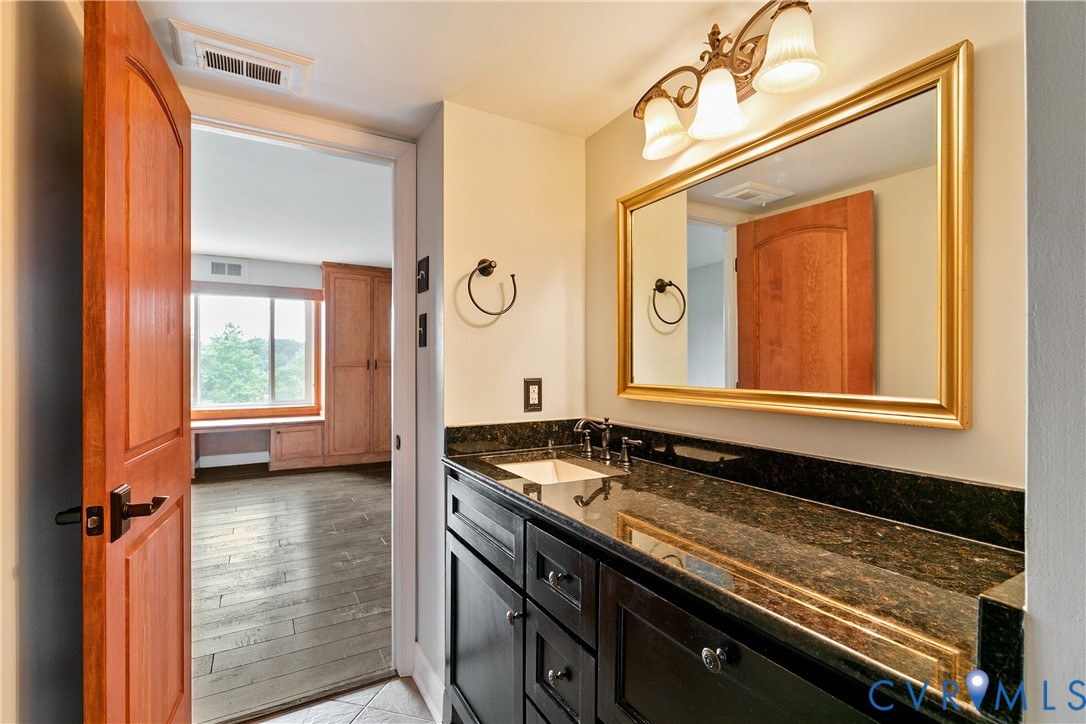 2956 Hathaway Rd Unit#u607 Property Photo 23