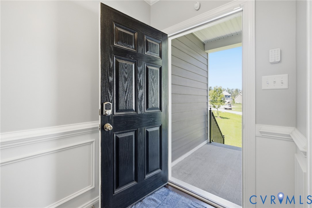 2526 Channelmark Pl Property Photo 5