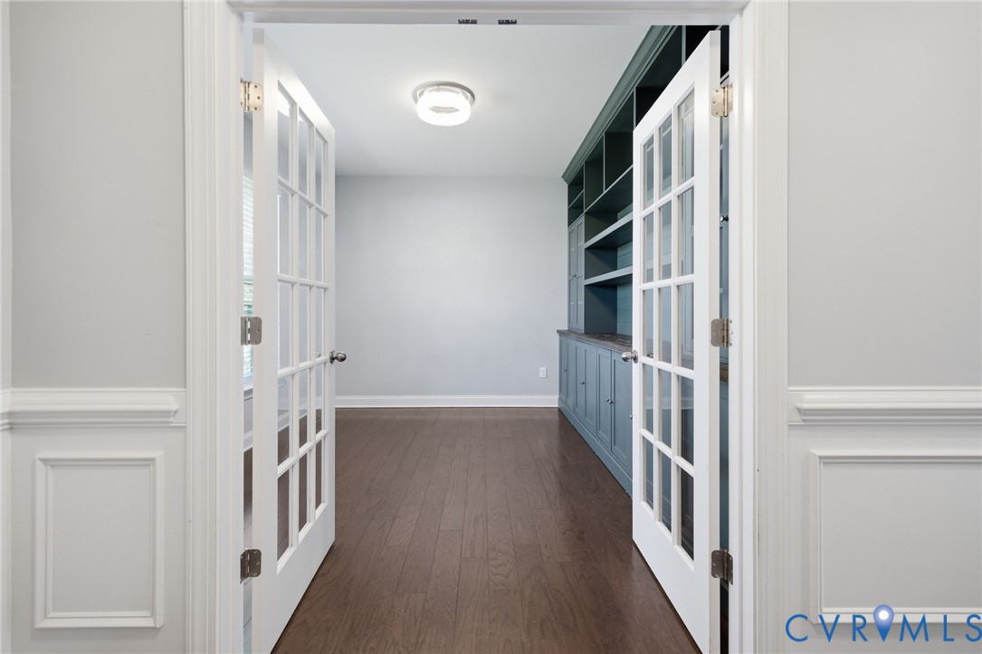 2526 Channelmark Pl Property Photo 7