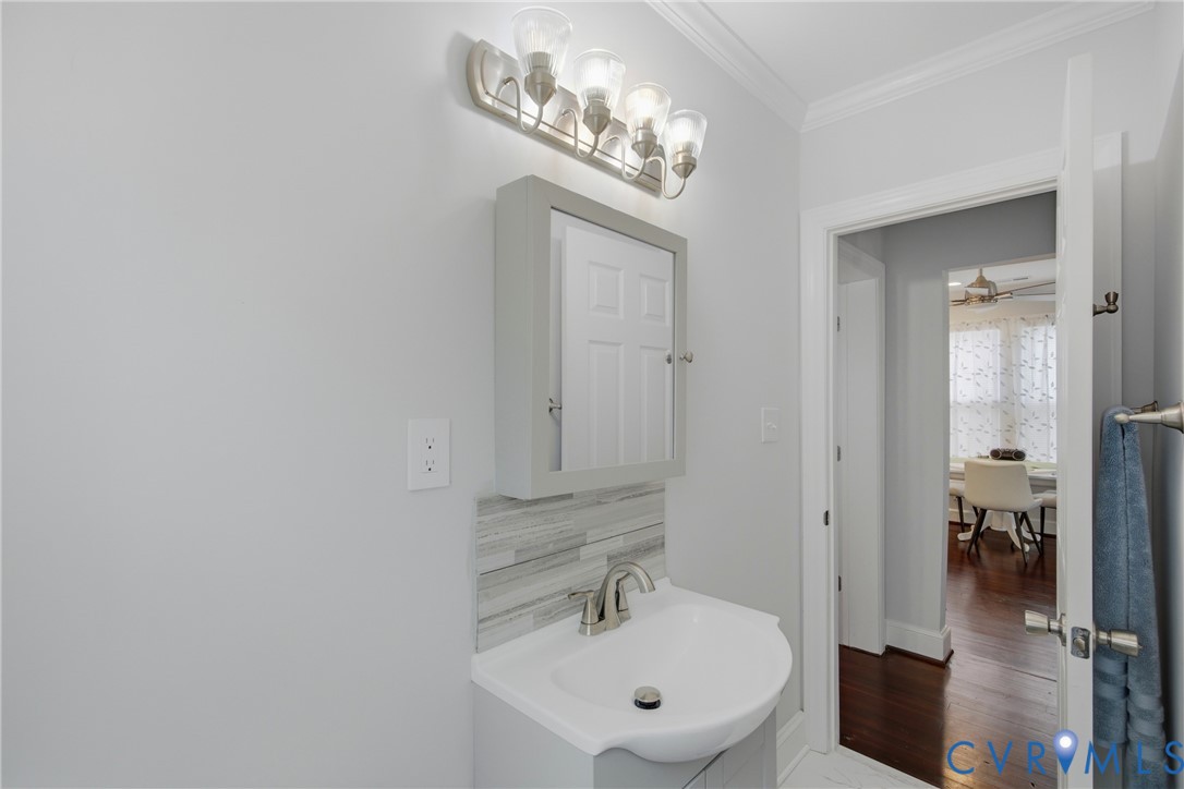 2013 Fairfax Ave Property Photo 25