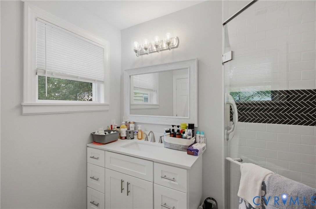 2013 Fairfax Ave Property Photo 30