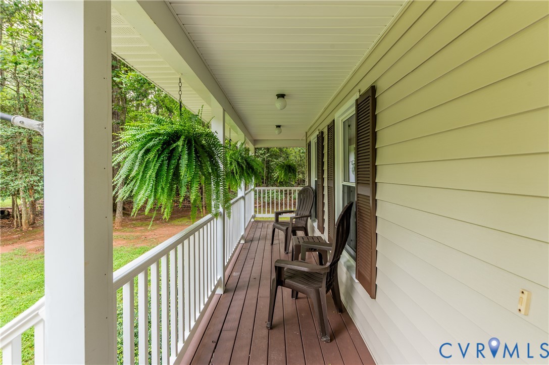 12316 Spur Ln Property Photo 6
