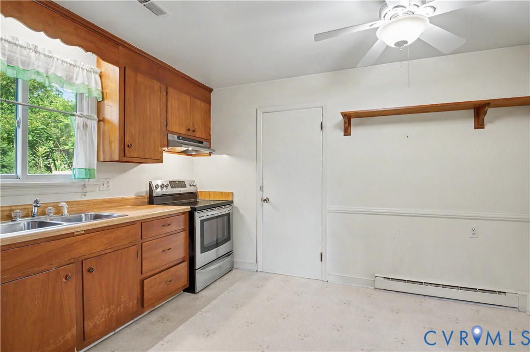 3600 Bathgate Rd Property Photo 13
