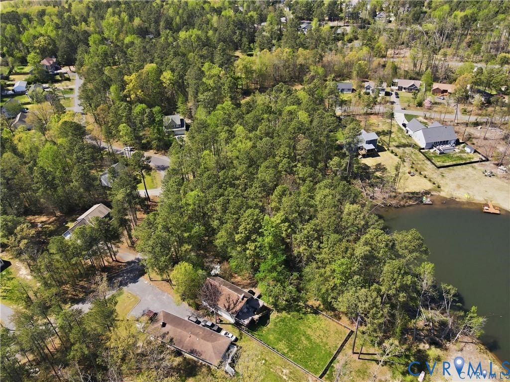 119 American Dr Property Photo 3