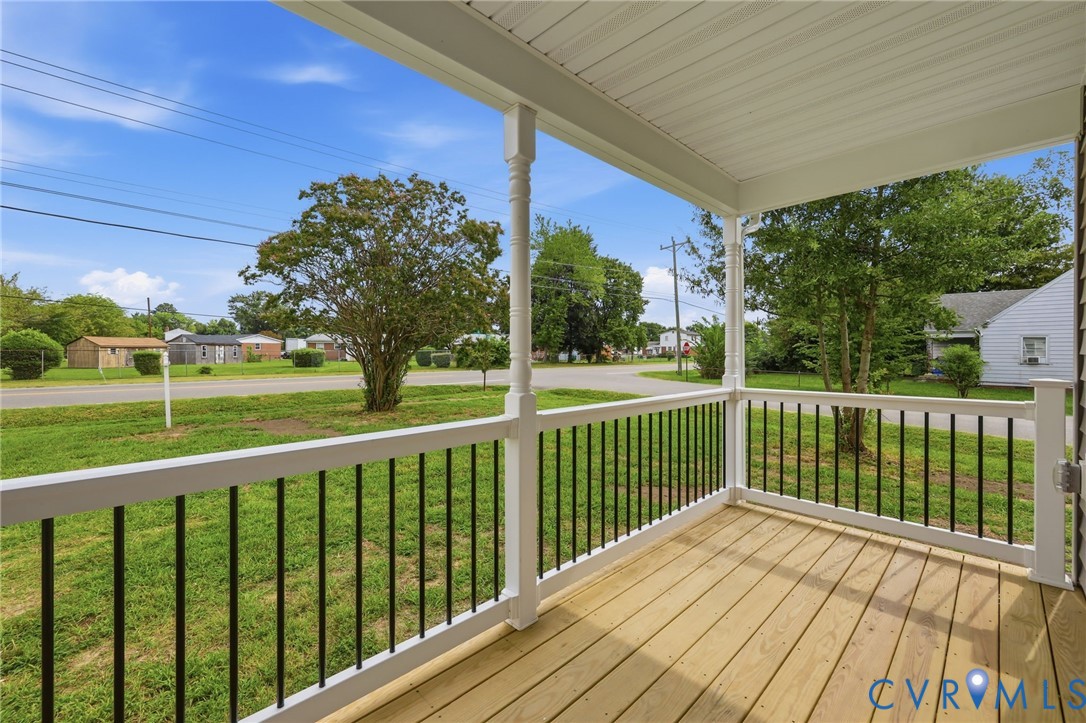 1909 Cool Ln Property Photo 6
