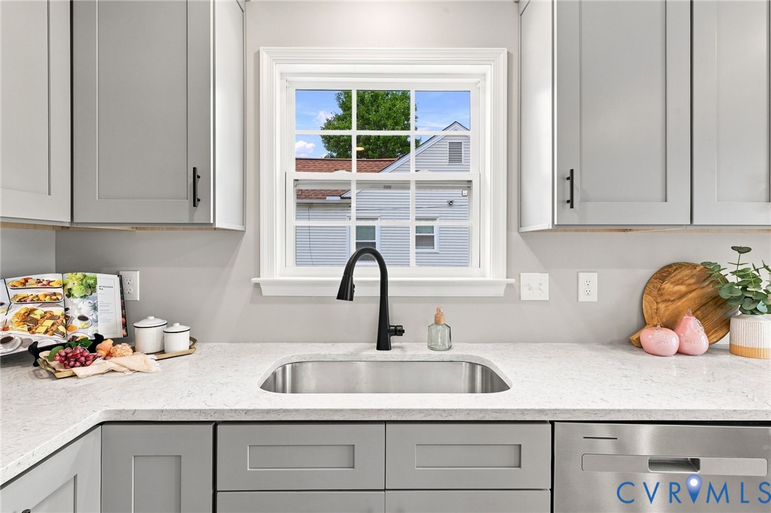 1909 Cool Ln Property Photo 18