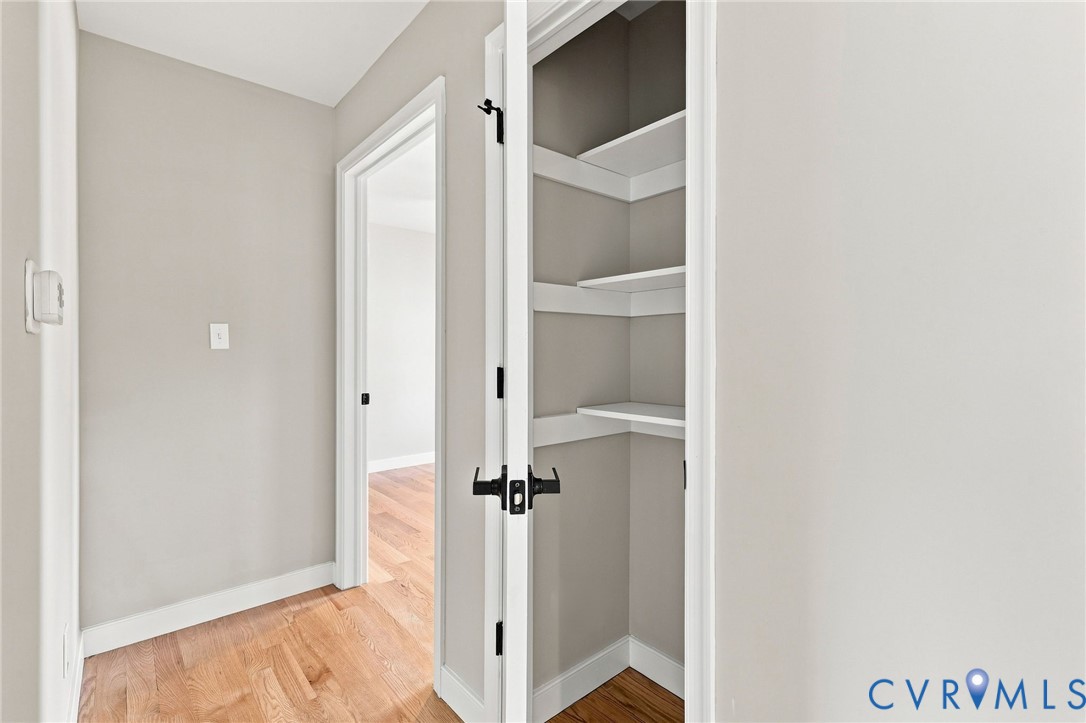 1909 Cool Ln Property Photo 27