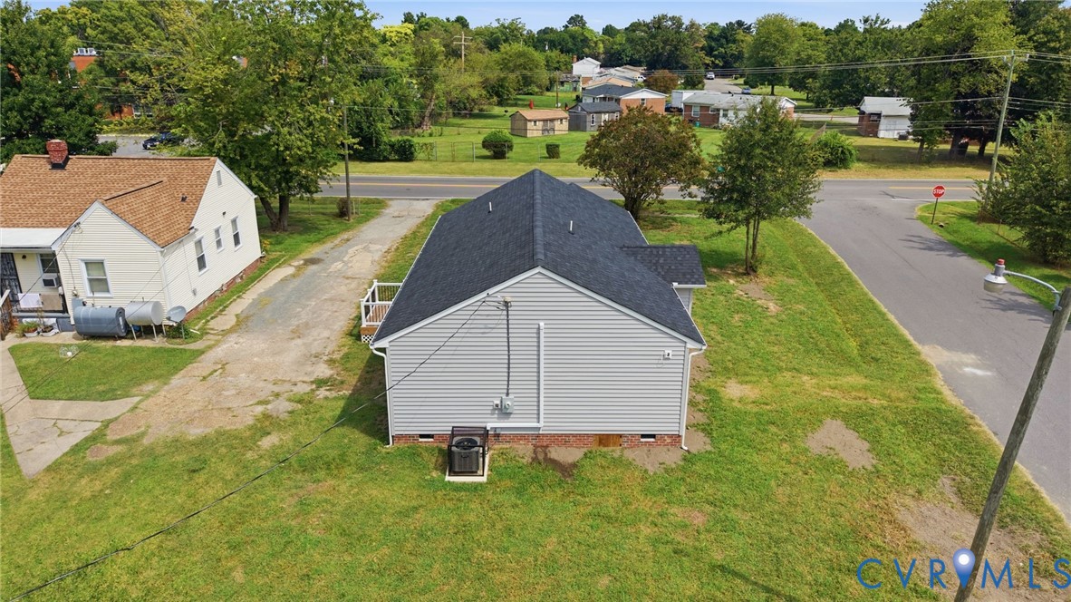 1909 Cool Ln Property Photo 38