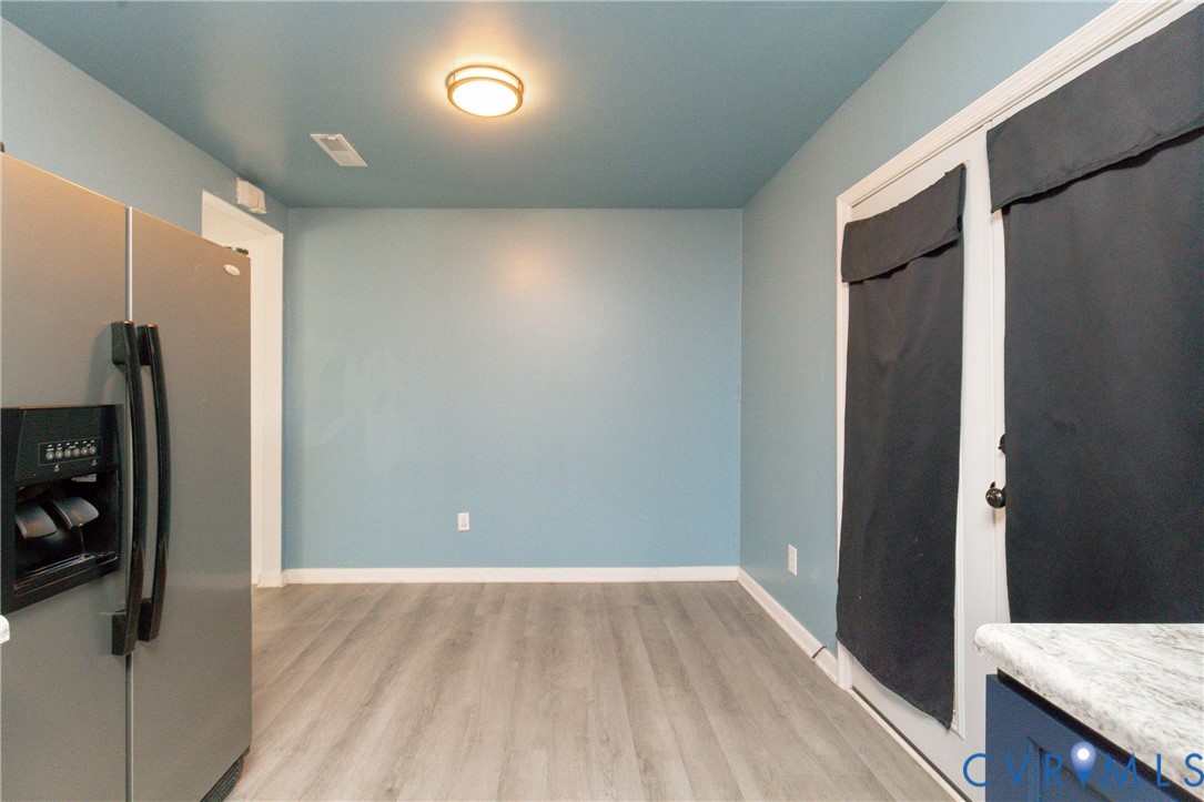 3706 Luckylee Cres Property Photo 14