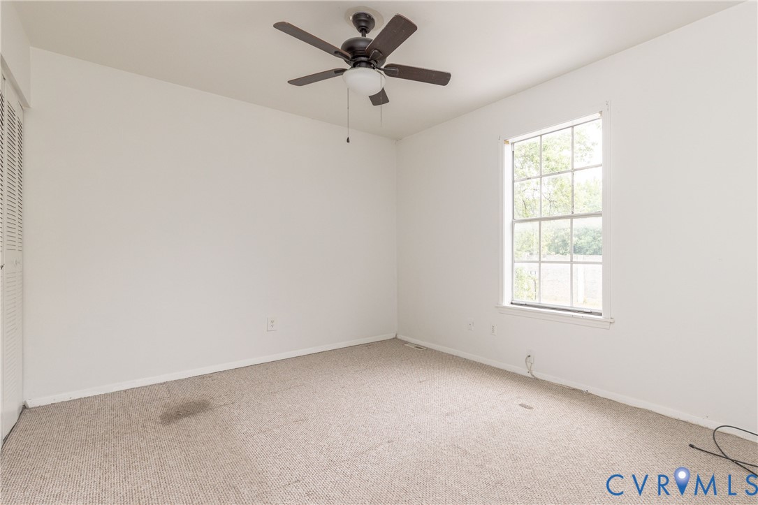3706 Luckylee Cres Property Photo 17