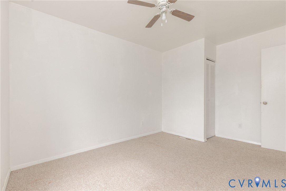 3706 Luckylee Cres Property Photo 26