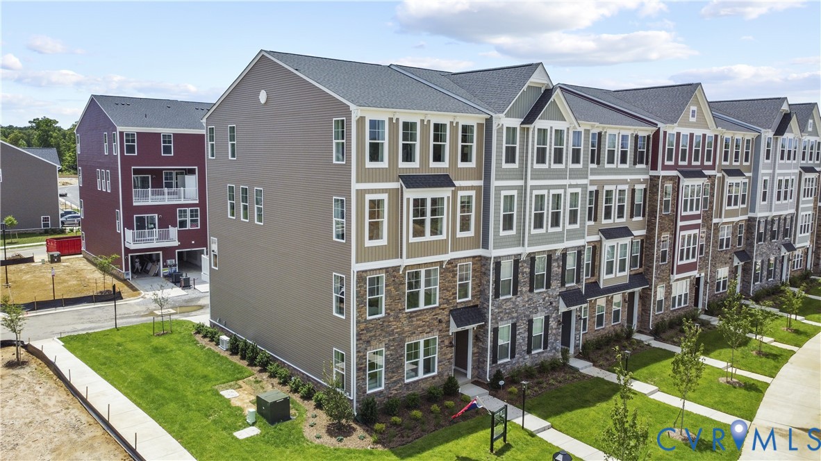 9659 Turning Point Dr Unit#B Property Photo 1
