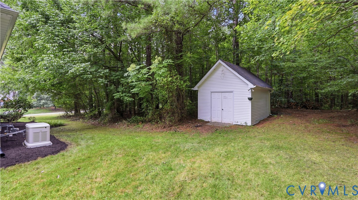 8501 Finstown Ln Property Photo 17