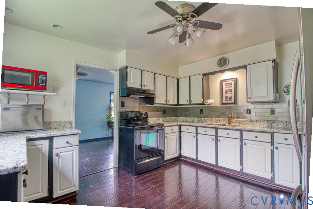 304 Washington Ct Property Photo 15