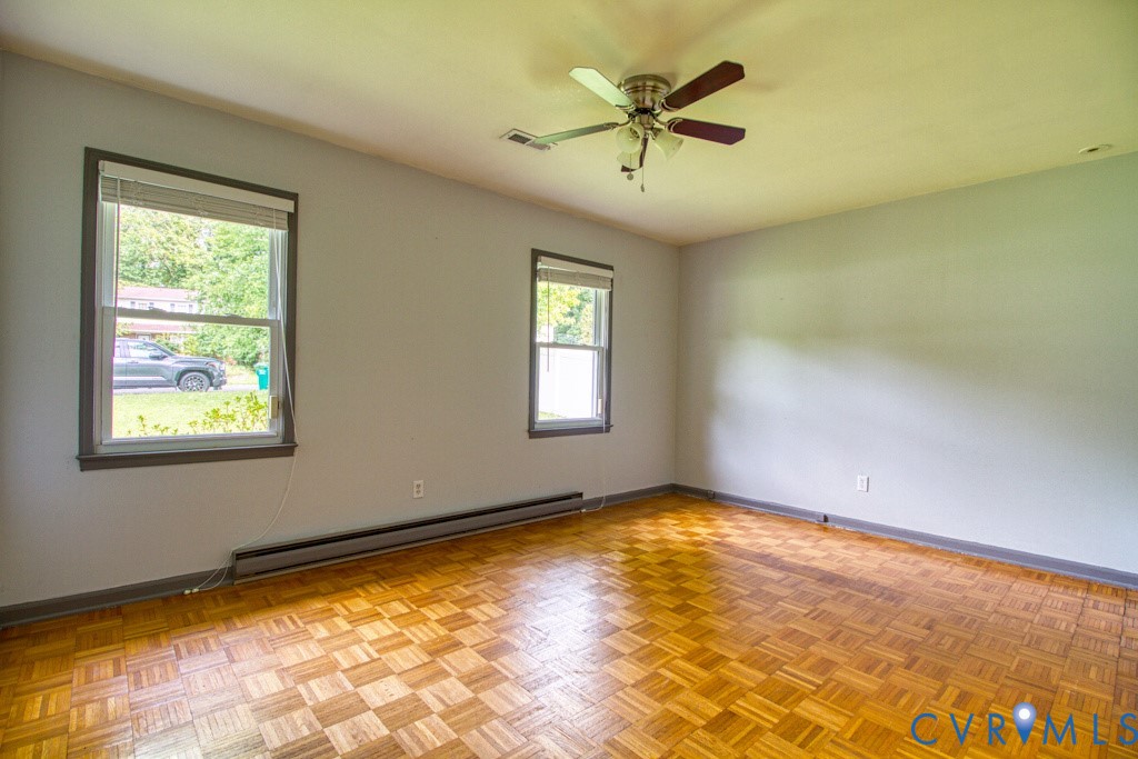 304 Washington Ct Property Photo 23