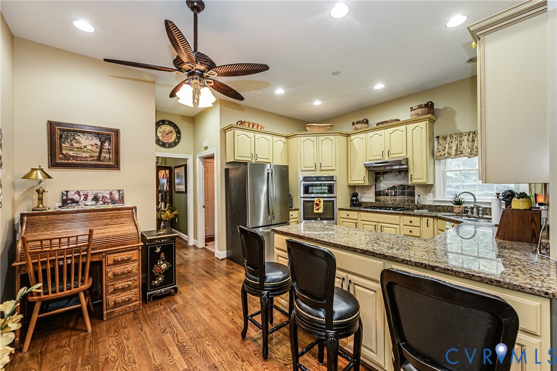 7081 Harrison Bluff Ln Property Photo 17